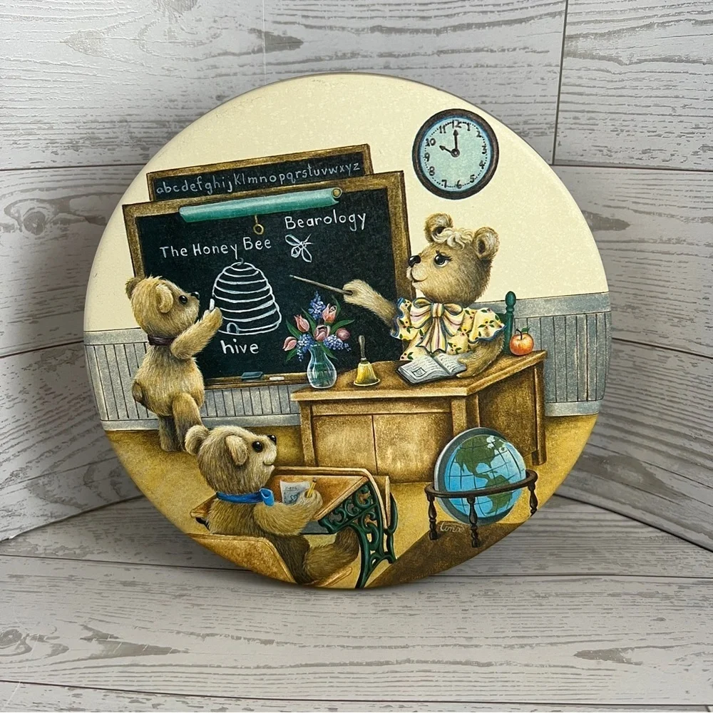 Century Resources Bearology School Bears Collectible Tin